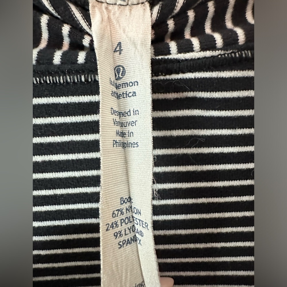 Lululemon Race Your Pace Long Sleeve
Stripe Heathered Angel WHITE BLACK SZ 4 - Picture 3 of 5